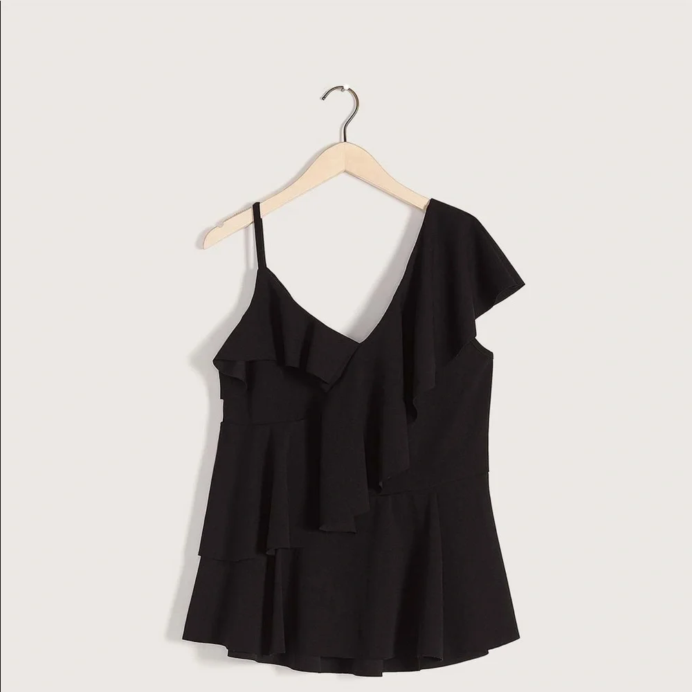 Asymmetrical Ruffled Top - Picture 3 of 4